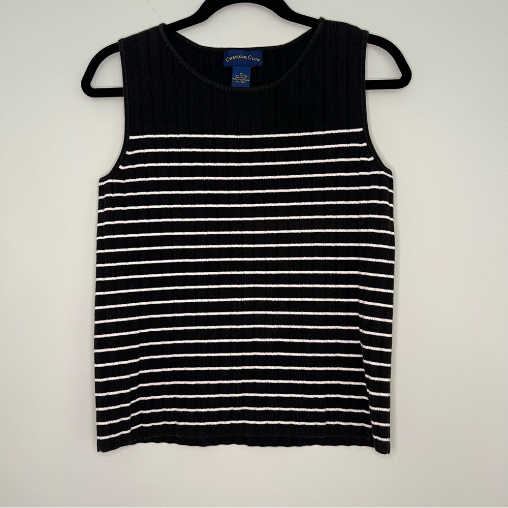 Charter club top. Sleeveless. Size M. Black and white.